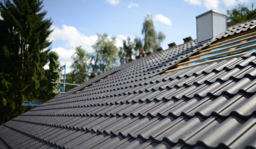 Slope Roof Tiles in Malur